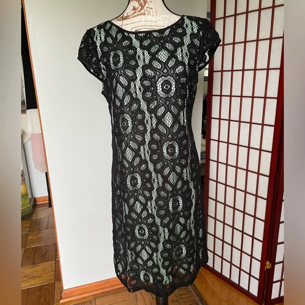 Madison Leigh Cocktail Dress, Size 10, Black & Mint Green